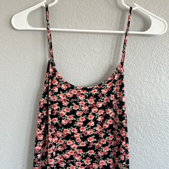 Pink and Gray Floral Top - Picture 2 of 6